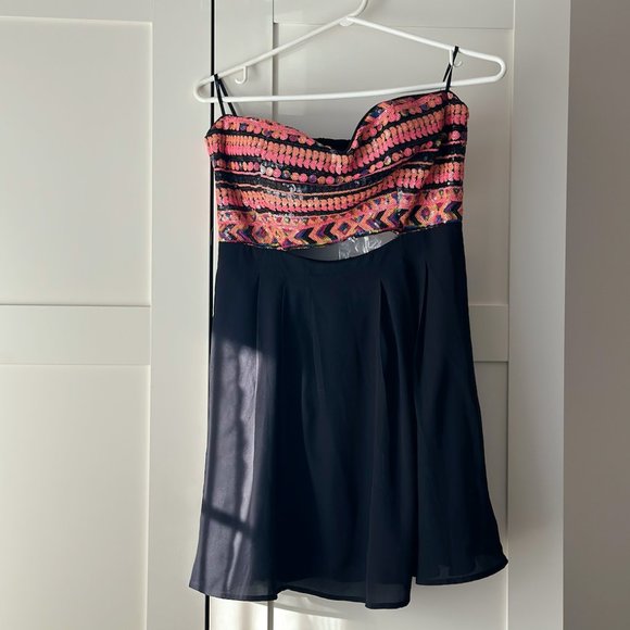 Forever 21 Black and Pink Patterned Sequin Cut-Out Mini Dress - Picture 2 of 6